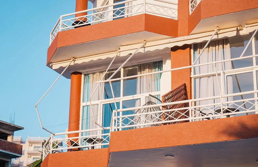 Saranda Hotel-1