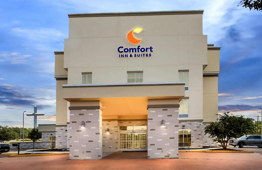 Comfort Inn & Suites Grenada-1