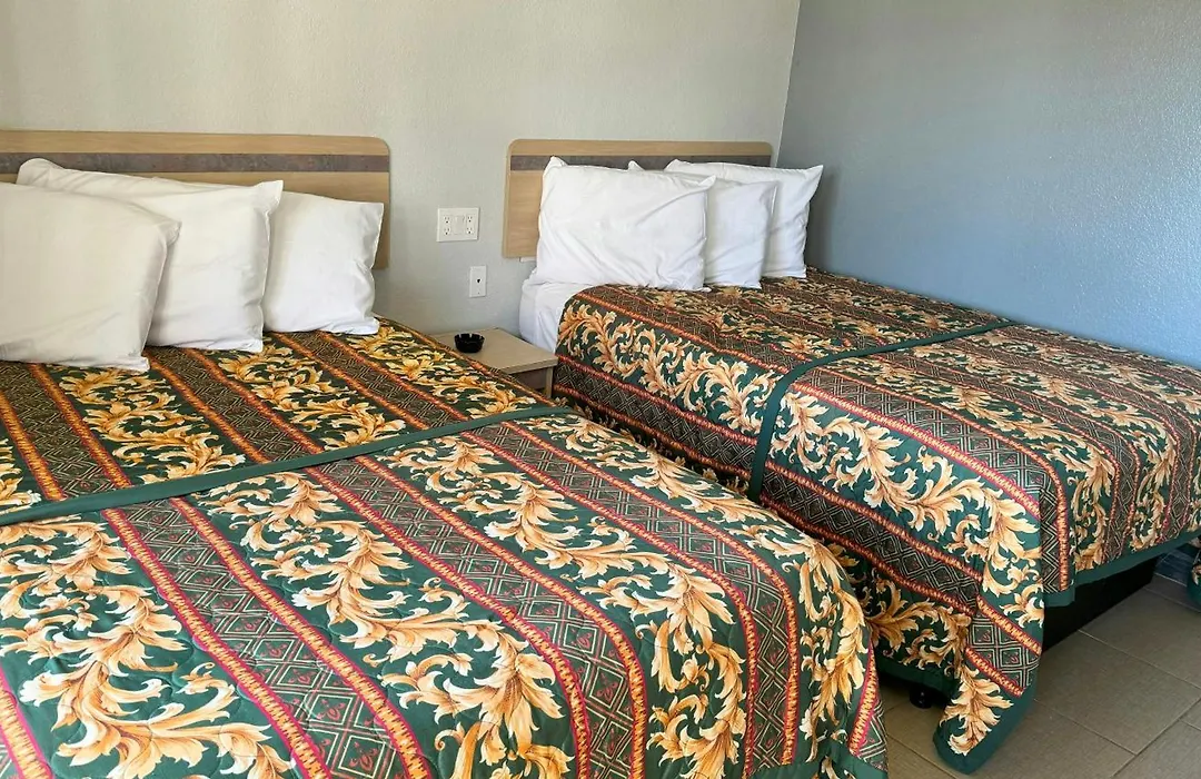 Xpress Inn & Extended Stays-1