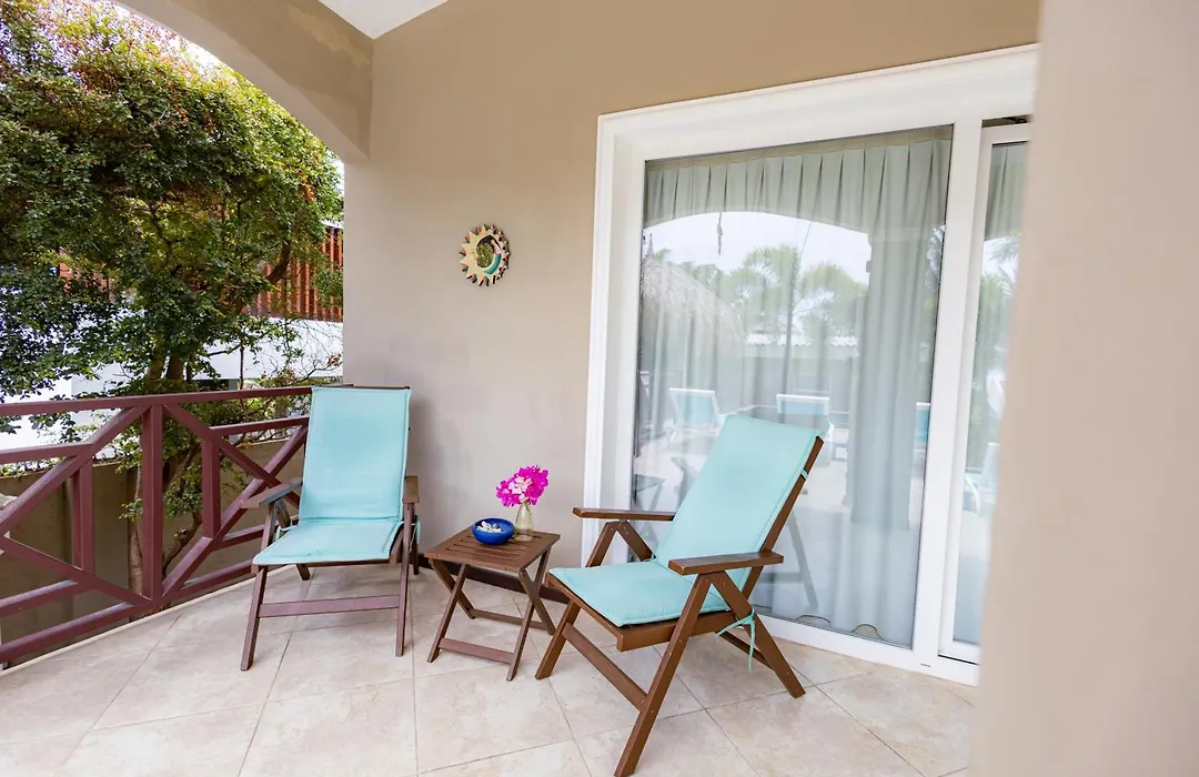 Hibiscus Beach House-1