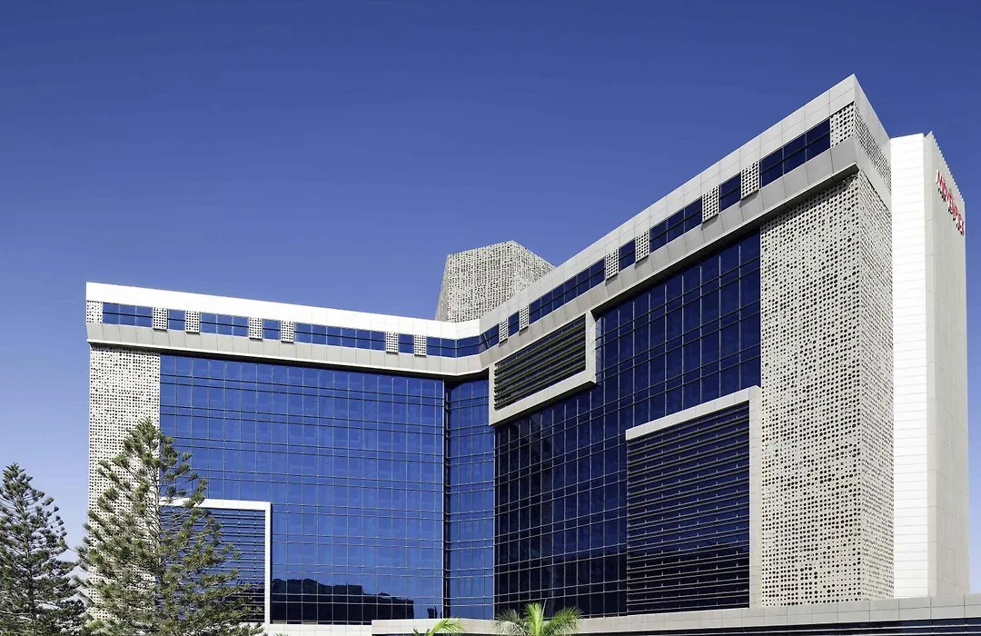 Moevenpick Hotel Karachi-1