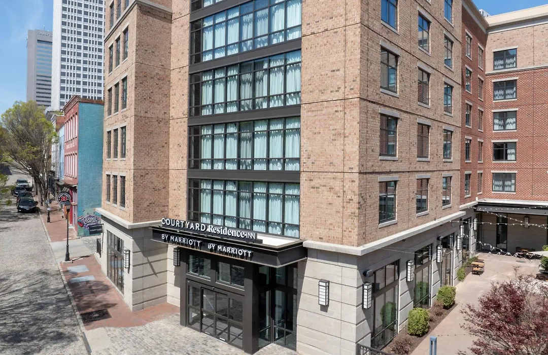 Courtyard By Marriott Richmond Downtown-1