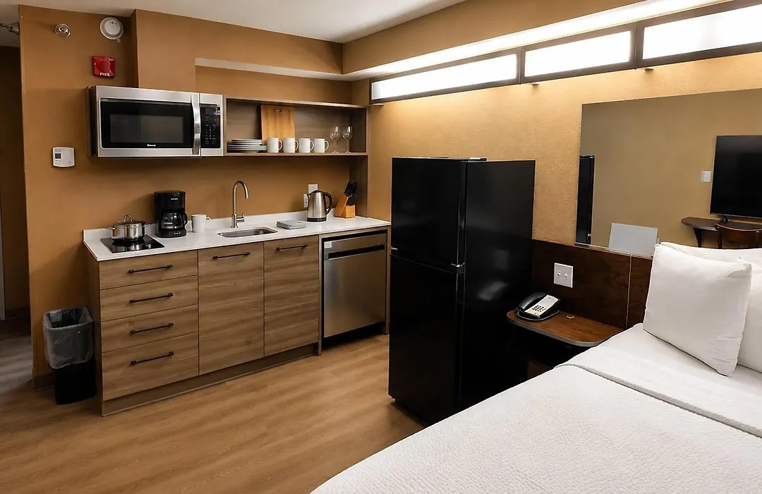 Microtel Inn & Suites By Wyndham Williston-1