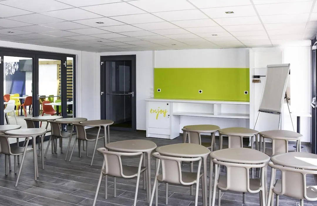 Ibis Budget Langres-1