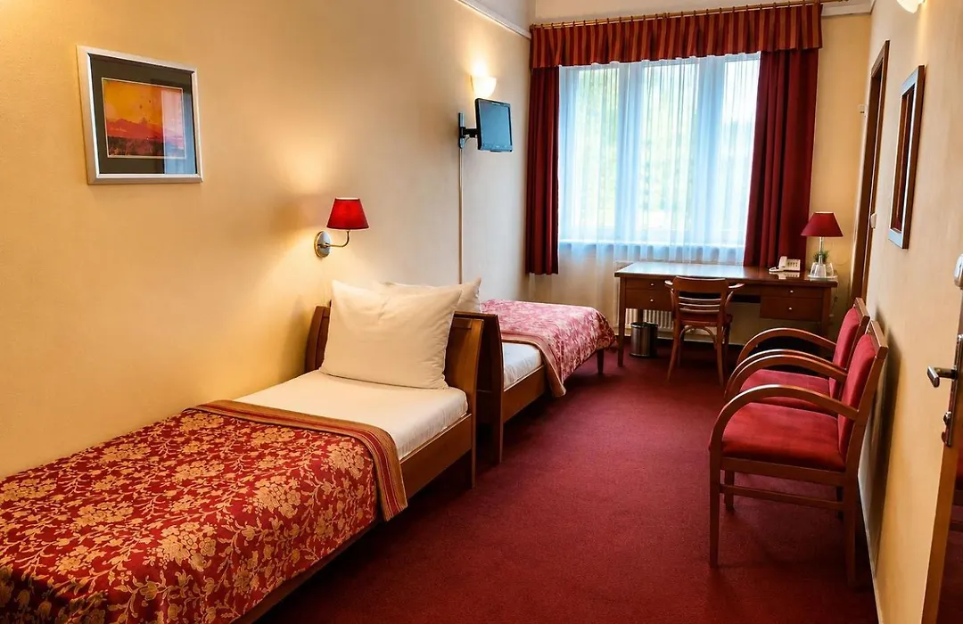 Cloister Inn Hotel-1