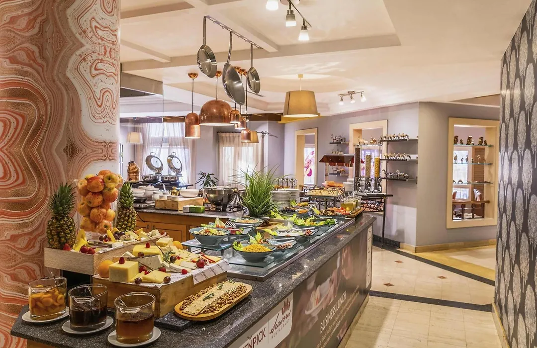 Moevenpick Hotel Doha-1