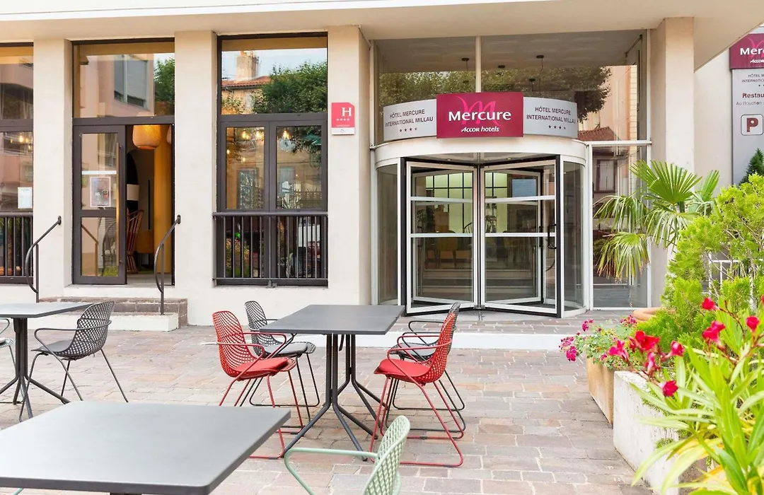 Mercure Millau-1
