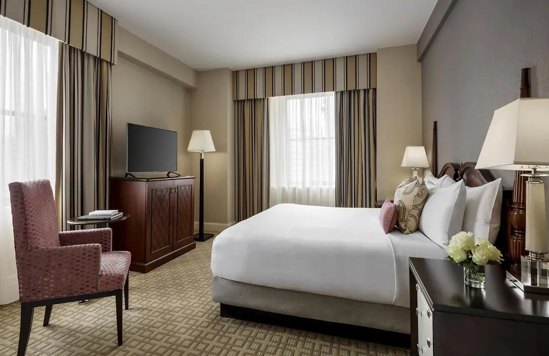Fairmont Royal York Hotel-1