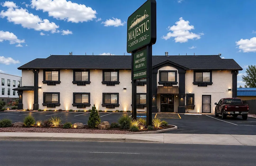 Majestic Canyon Lodge, A Dazzler Select By Wyndham-1