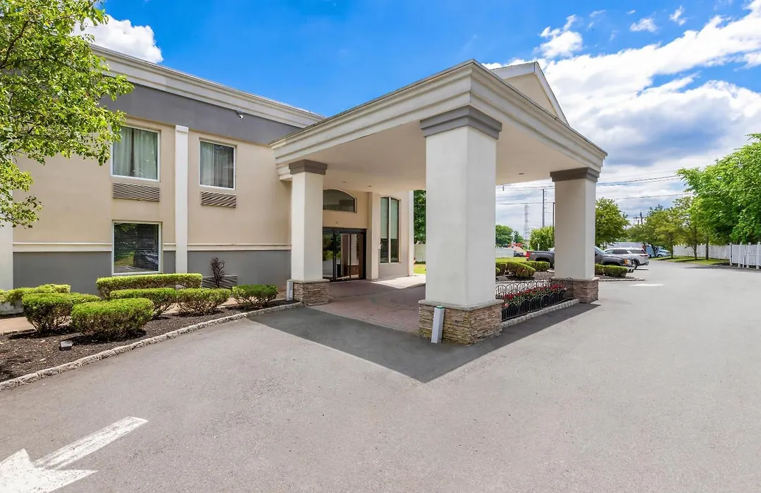 Quality Inn Edison-New Brunswick-1