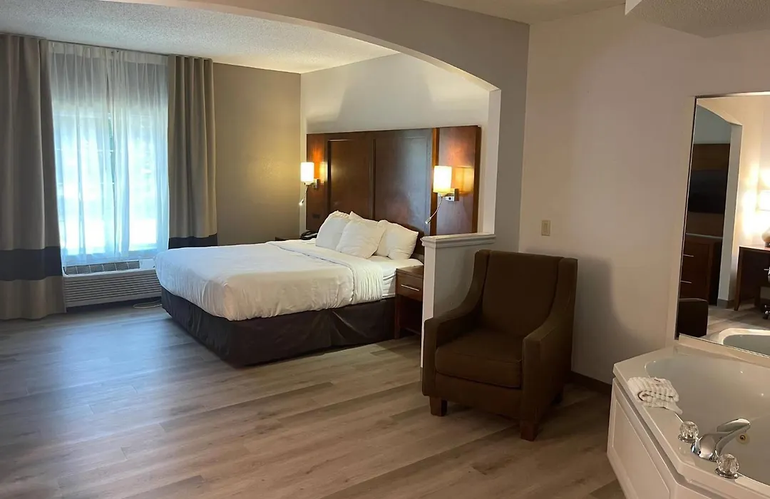 Comfort Suites Salisbury I-85-1