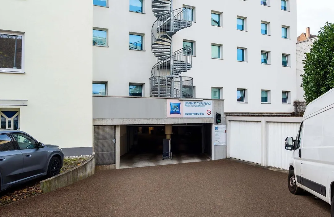 Ibis Budget Ulm City-1
