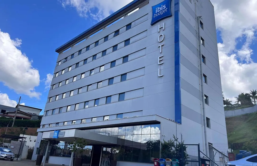 ibis budget Manhuaçu-1