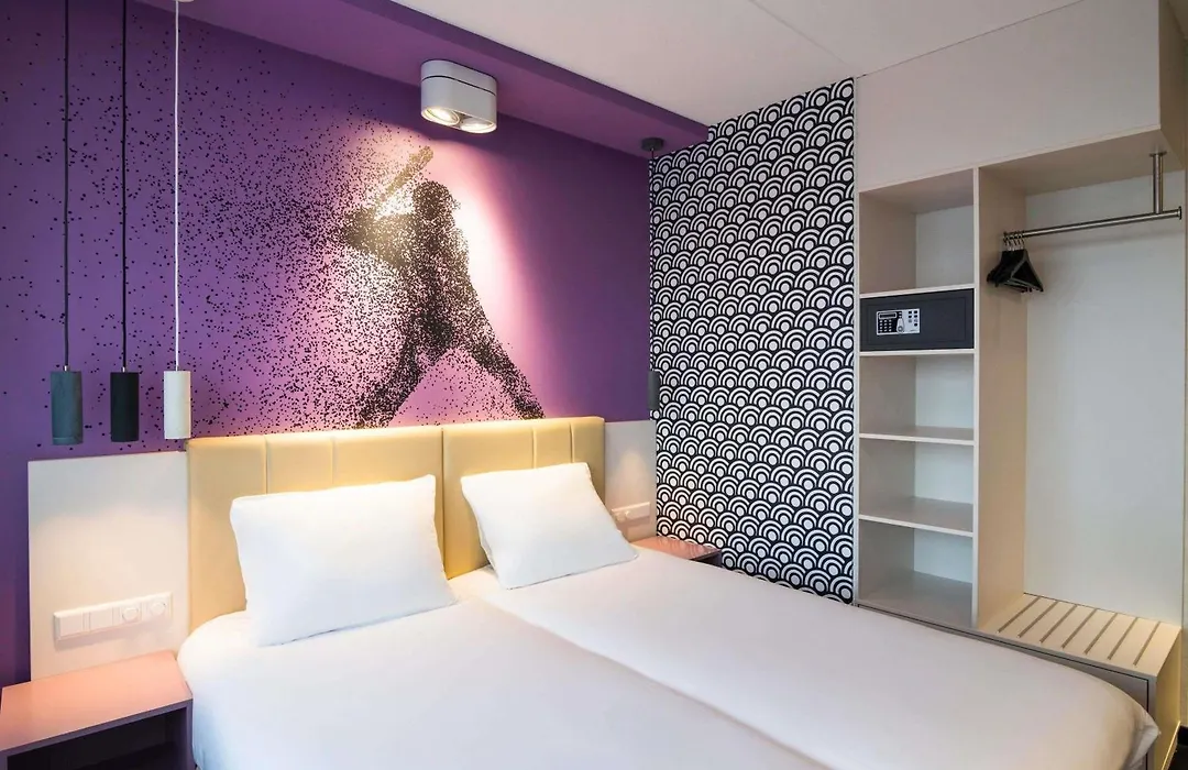 ibis Styles Haarlem City-1