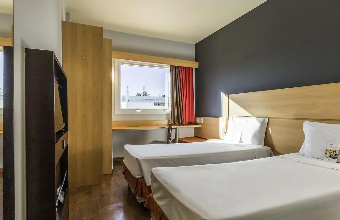 Ibis Barretos-1