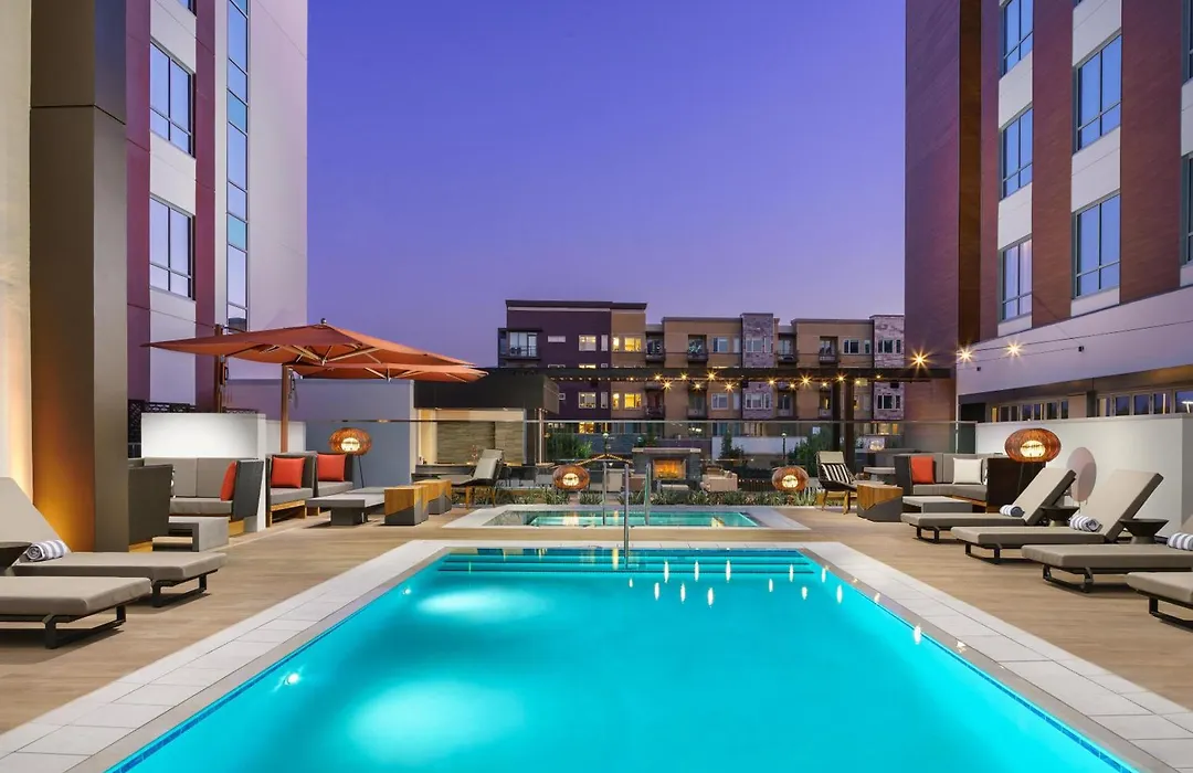 Hyatt Centric Mountain View-1
