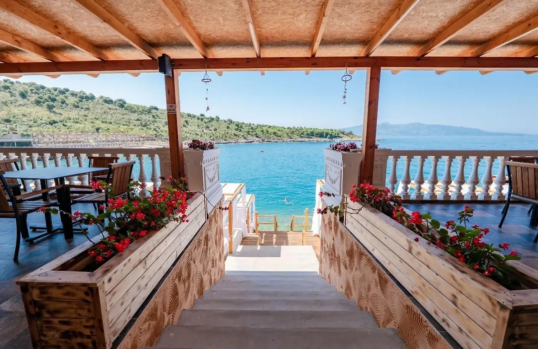 Villa Juna Beach-1