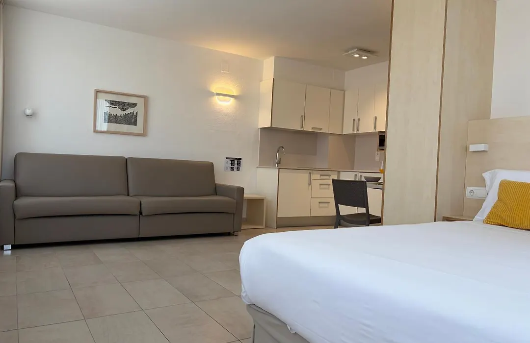Atenea Park Suites & Apartments-1