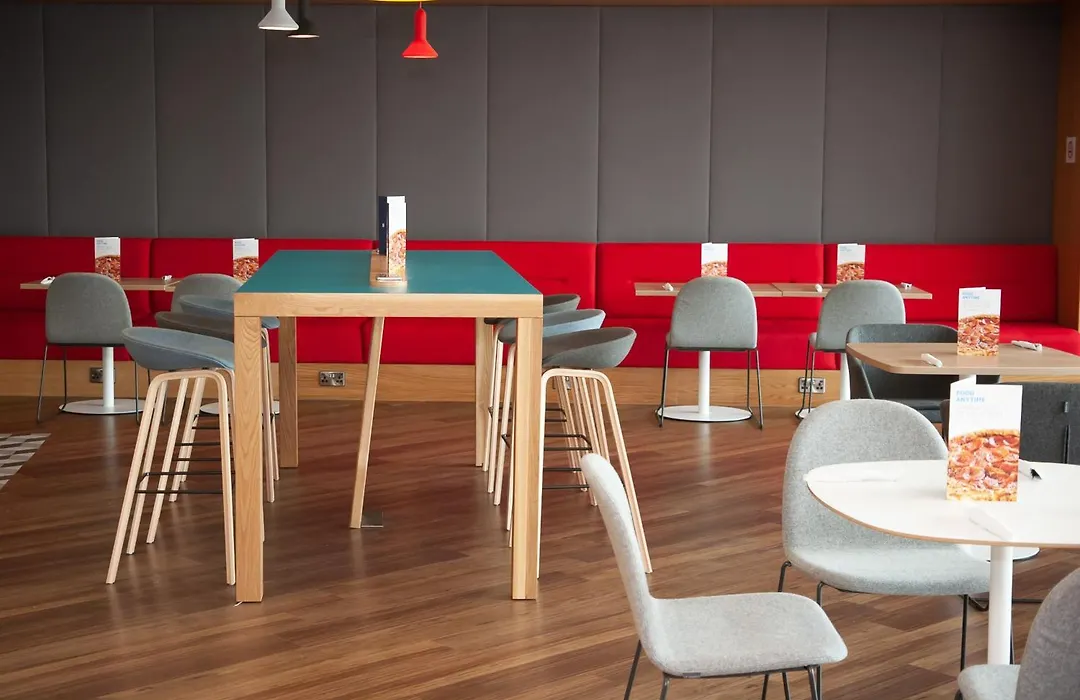 Holiday Inn Express Folkestone Channel Tunnel By Ihg-1
