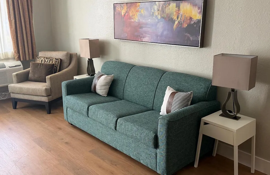Quality Inn & Suites By The Parks-1