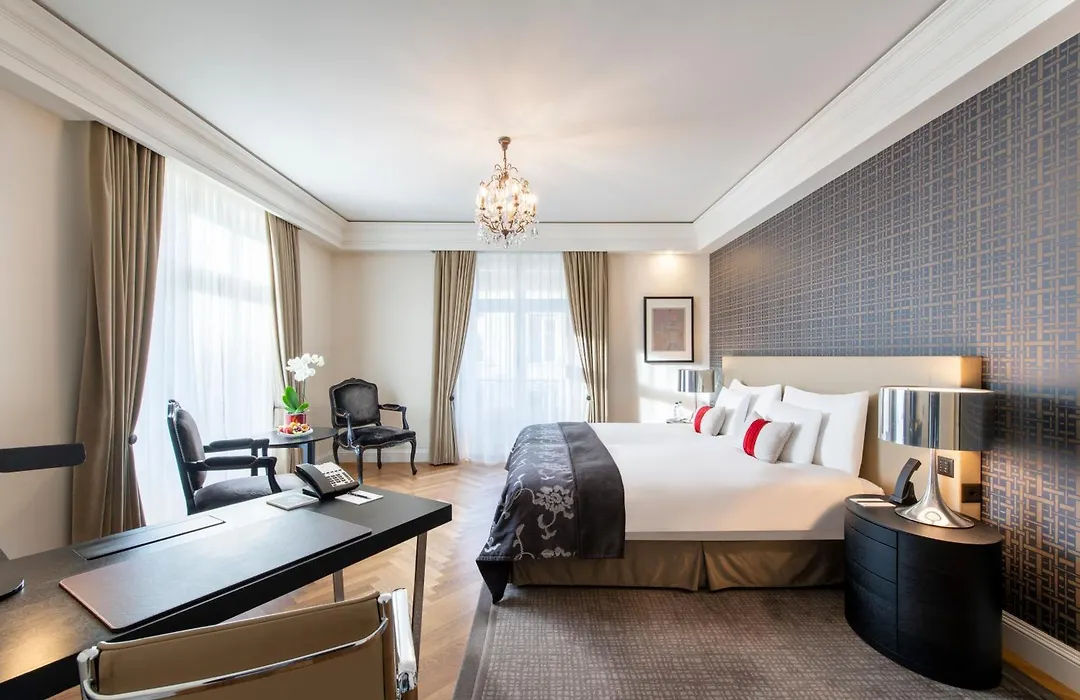 Hotel Schweizerhof Bern&Spa-1