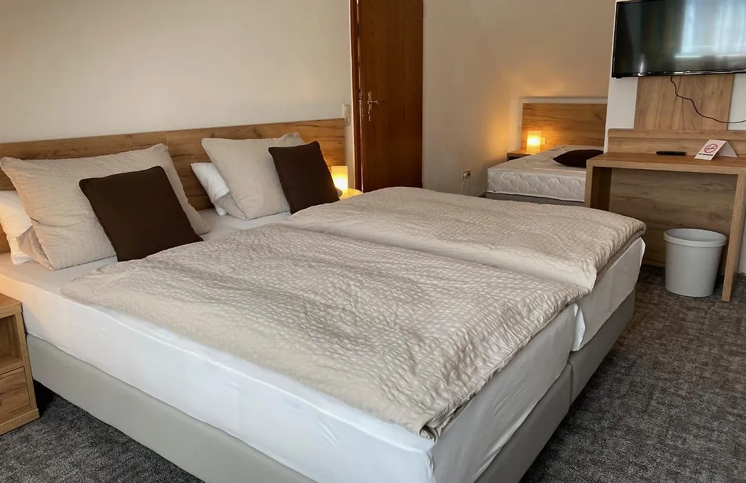 Hotel Hinz-1