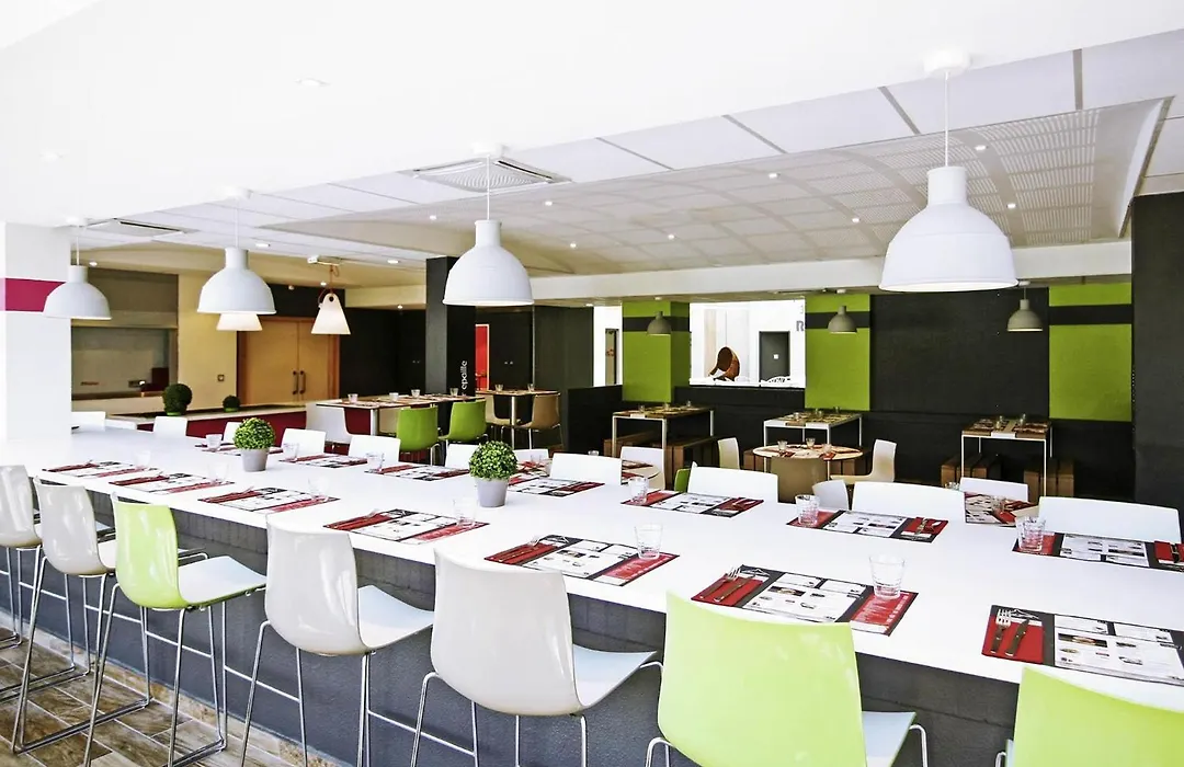 Ibis Styles Toulouse Labège-1