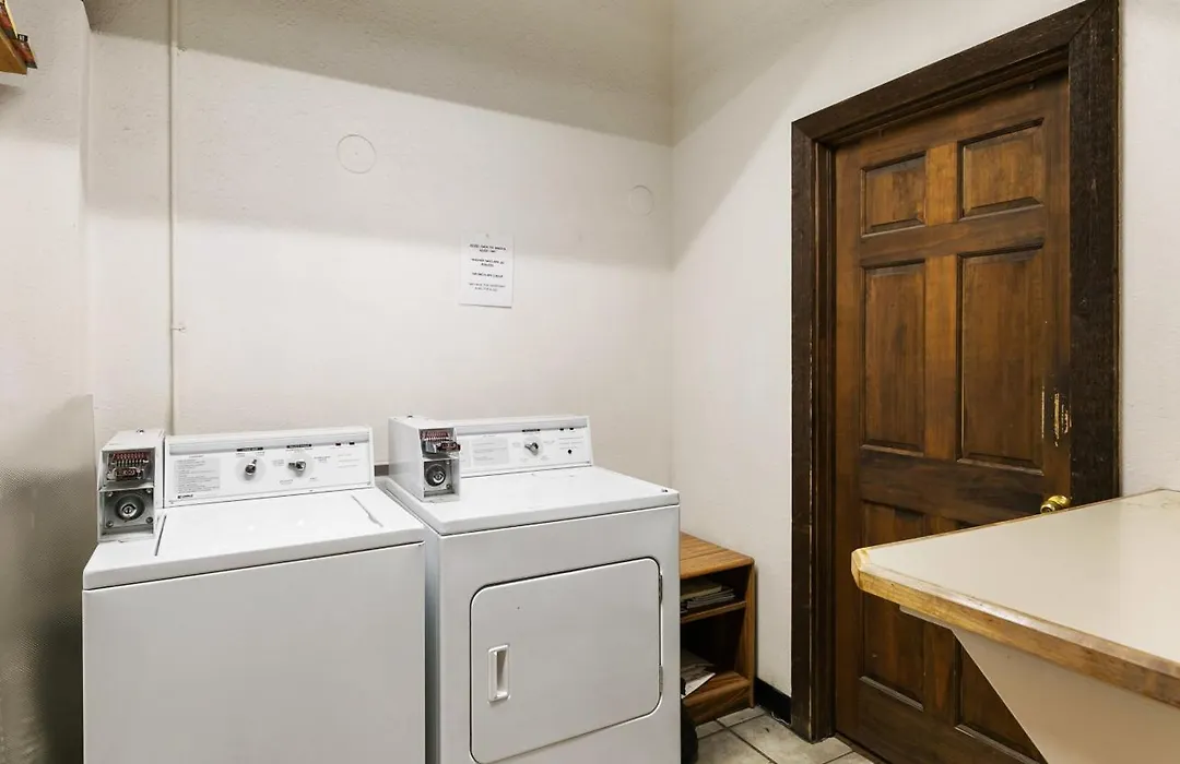 Georgetown Lodge-1