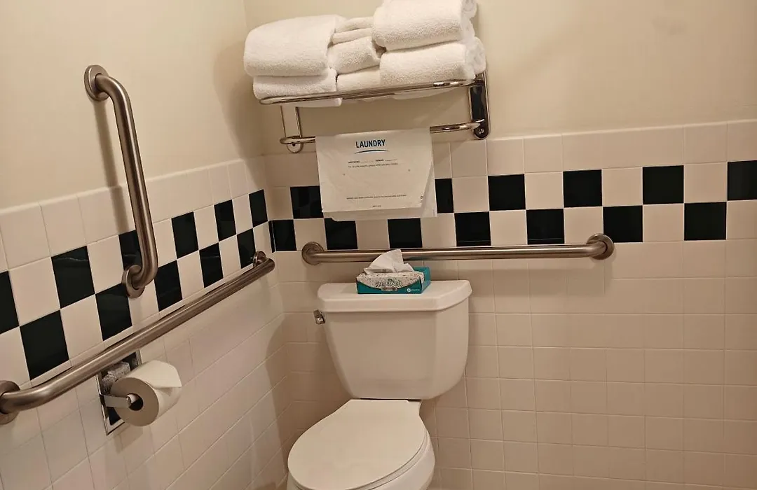 Americinn By Wyndham Belle Fourche-1
