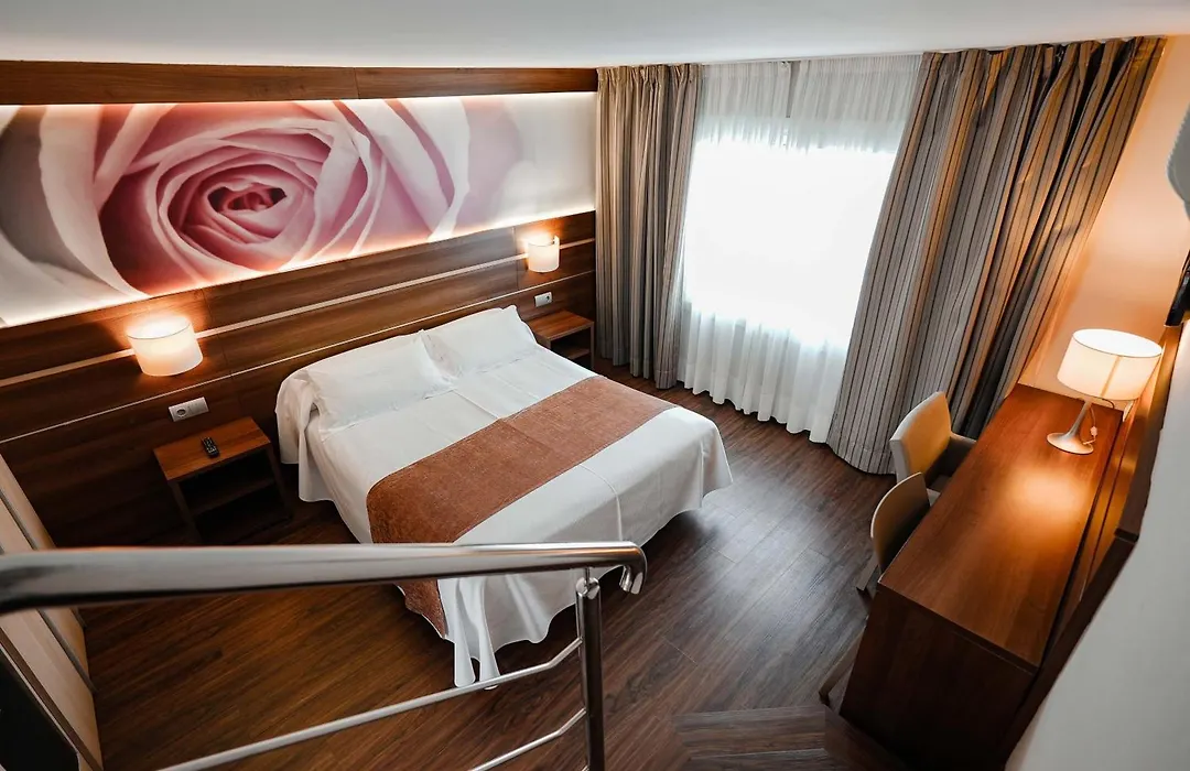 Kaktus Hotel Volga (Adults Only)-1