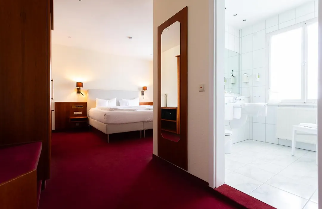 Romantik Hotel zur Sonne-1