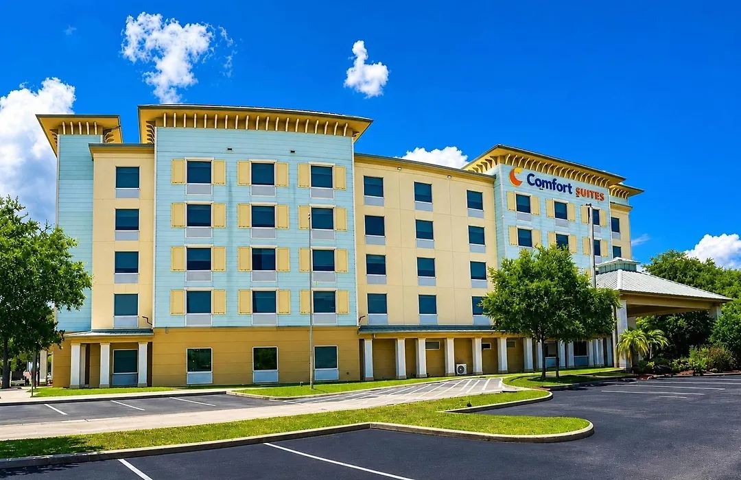 Comfort Suites Palm Bay - Melbourne-1
