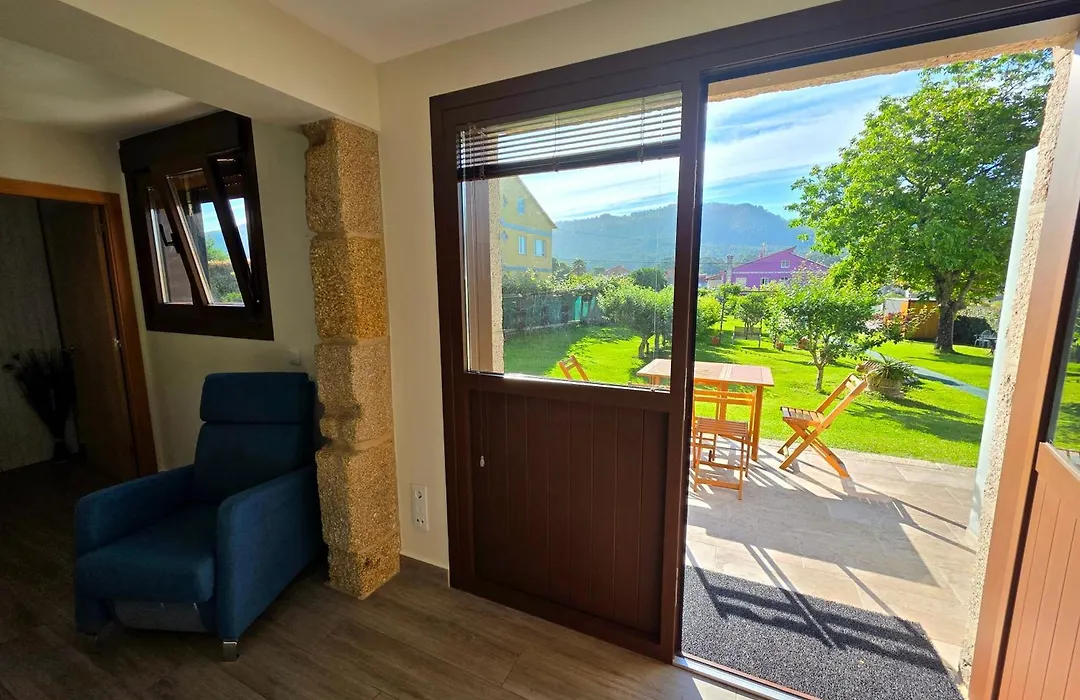 Apartamentos Ria de Aldan-1