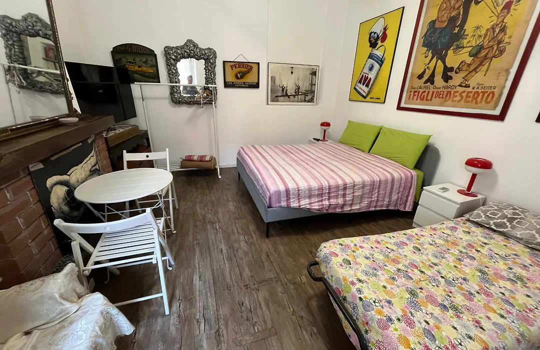Room Saronno + B&B-1
