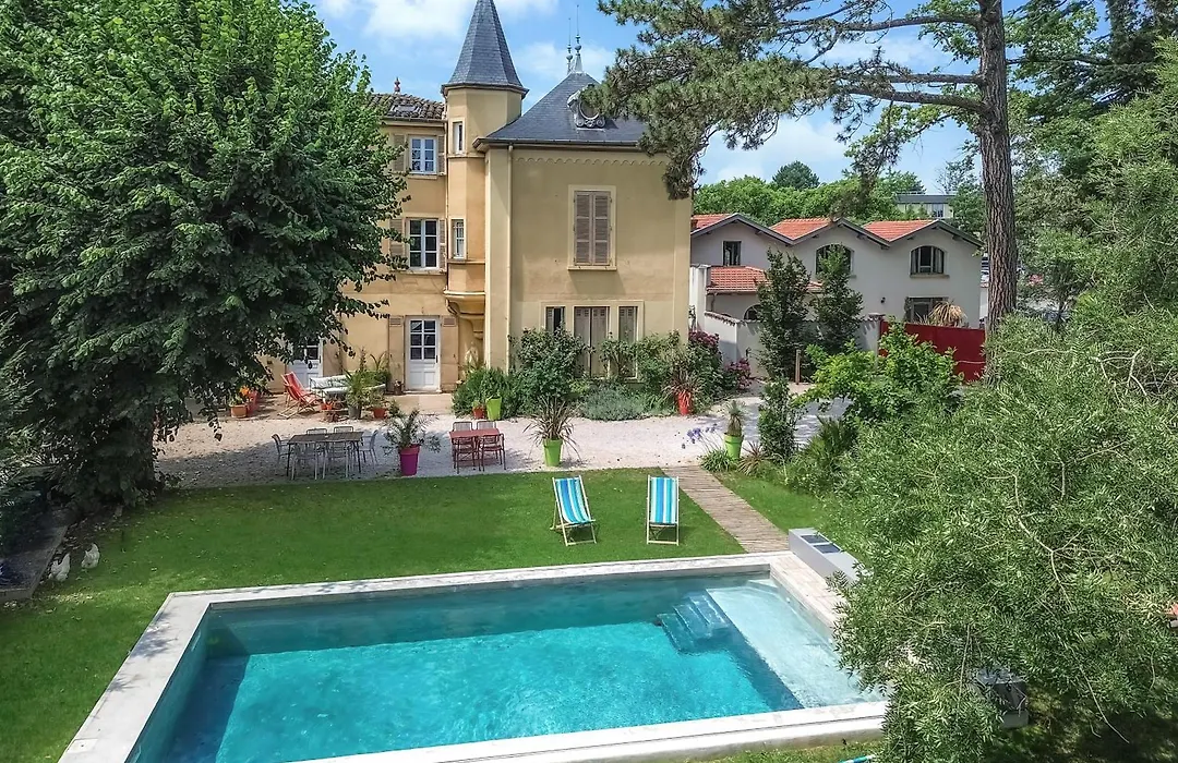 Suite de Charme Bed n Breakfast très proche Lyon-1
