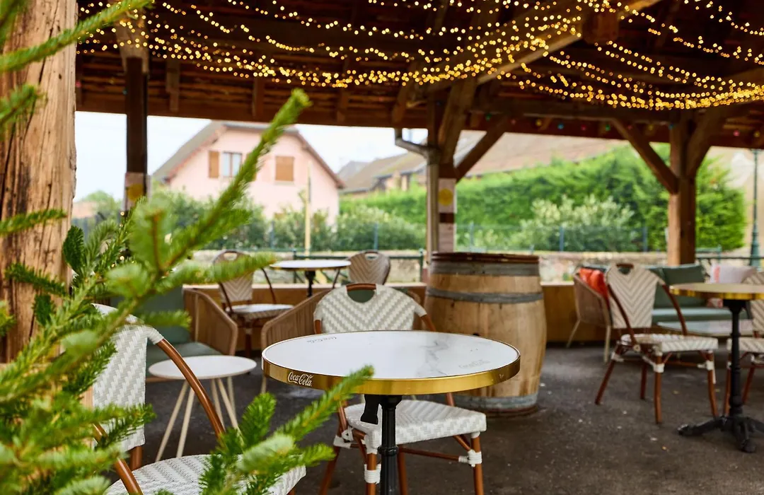 Logis Hotel Domaine de Rouffach-1
