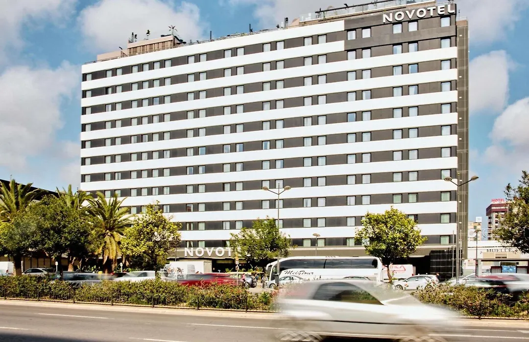Novotel Valencia Lavant-1