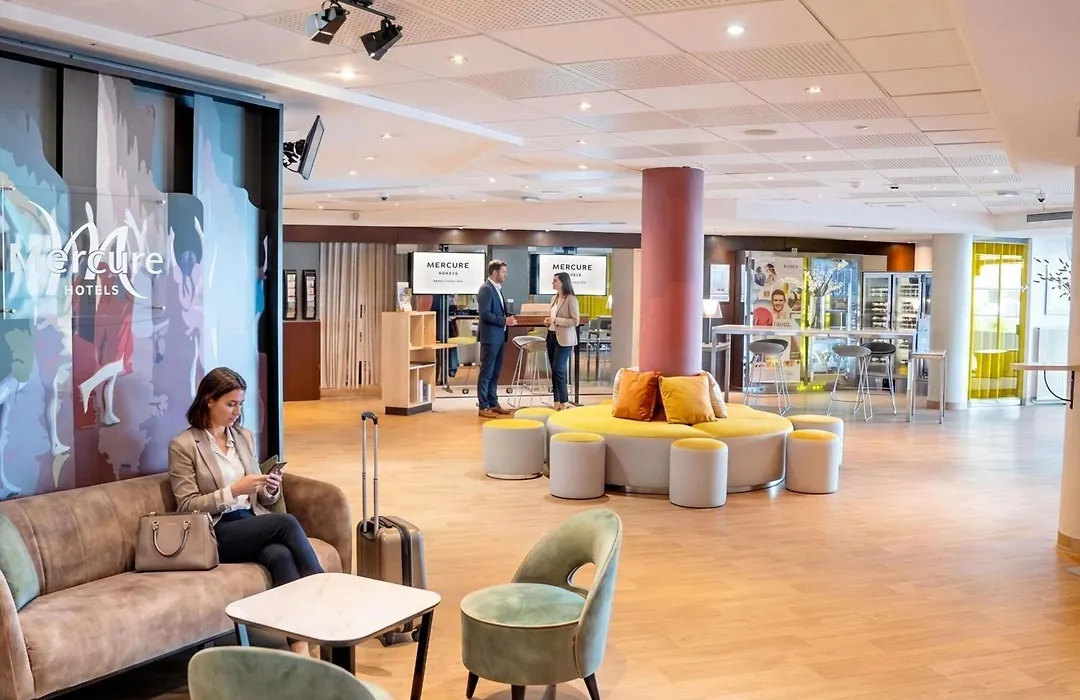 Mercure Paris Massy Gare Tgv-1