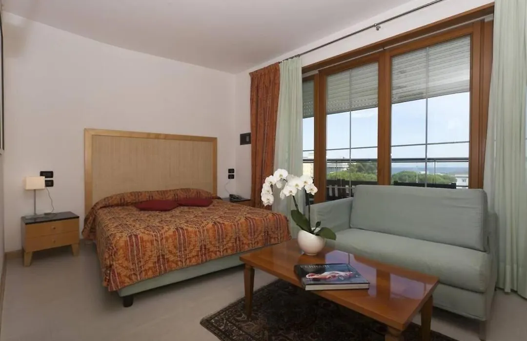 Hotel Centrale-1