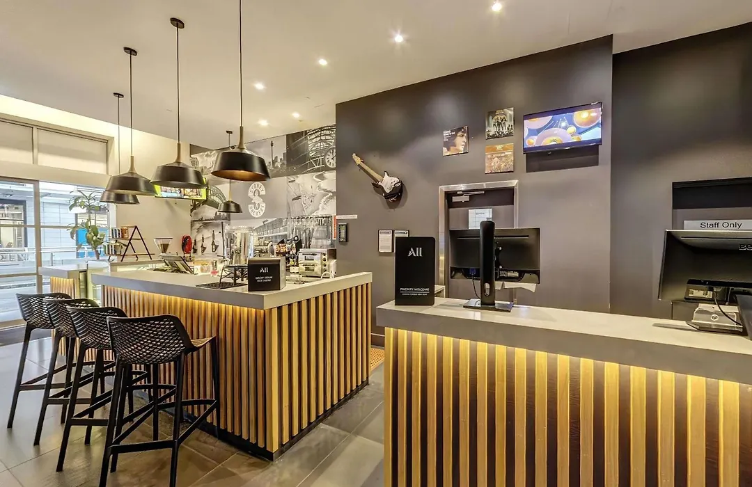 Ibis Sydney World Square-1