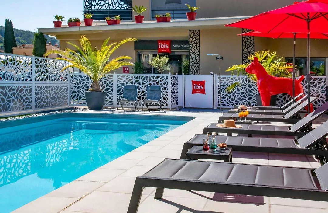 IBIS Cannes Mouans Sartoux parking gratuit-1