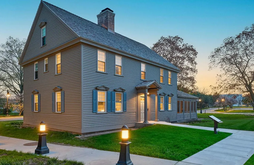 Dearborn Inn, Autograph Collection-1