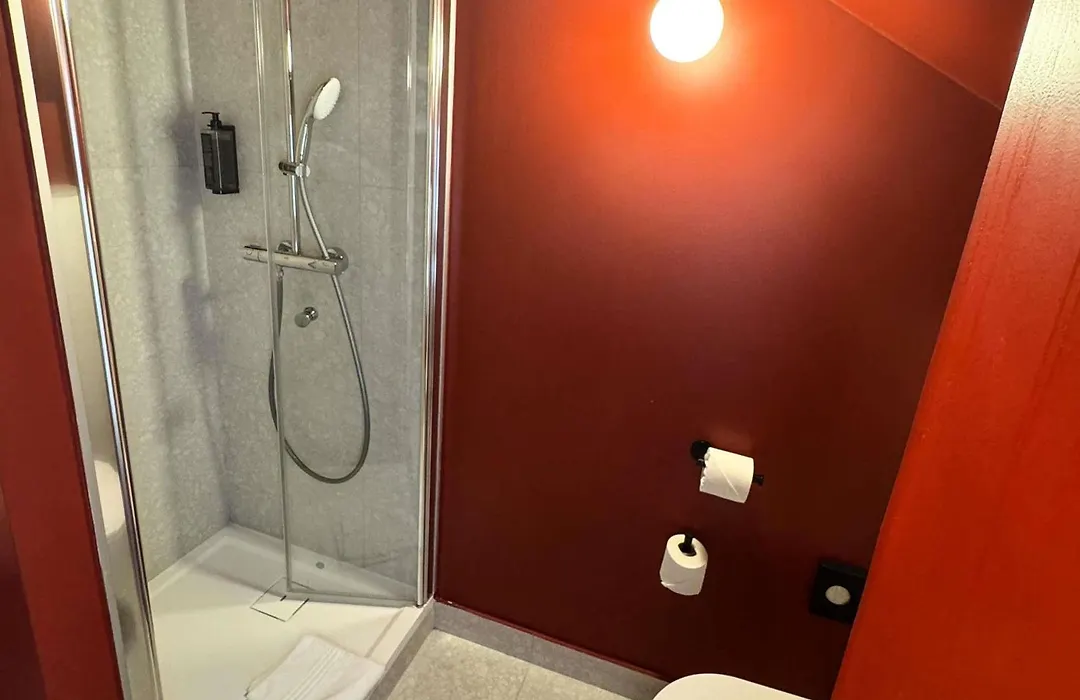 ibis Styles Bourg en Bresse-1