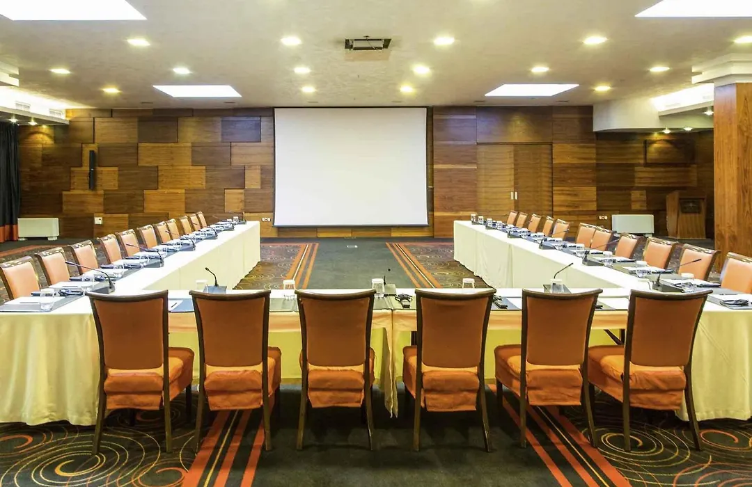 Movenpick Hotel Sarajevo-1