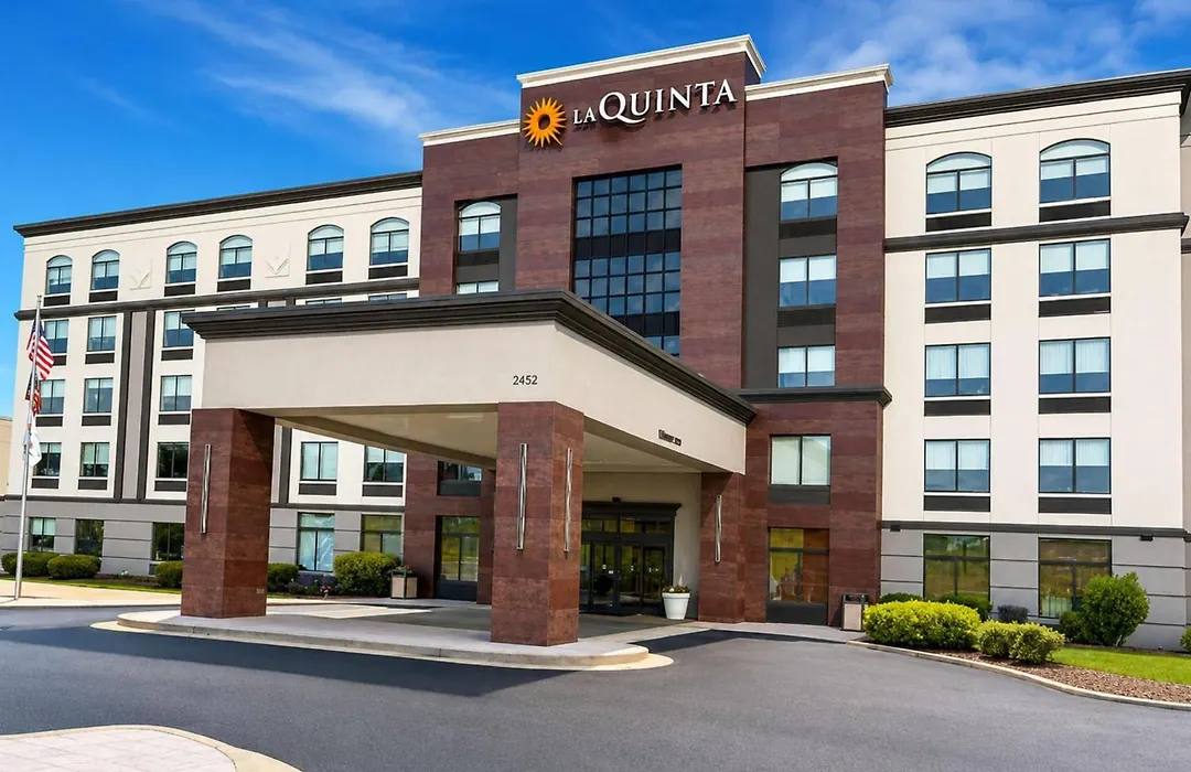 La Quinta Inn & Suites By Wyndham Duluth-Atlanta-1