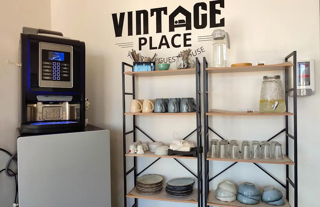 Vintage Place - Azorean Guest House-1