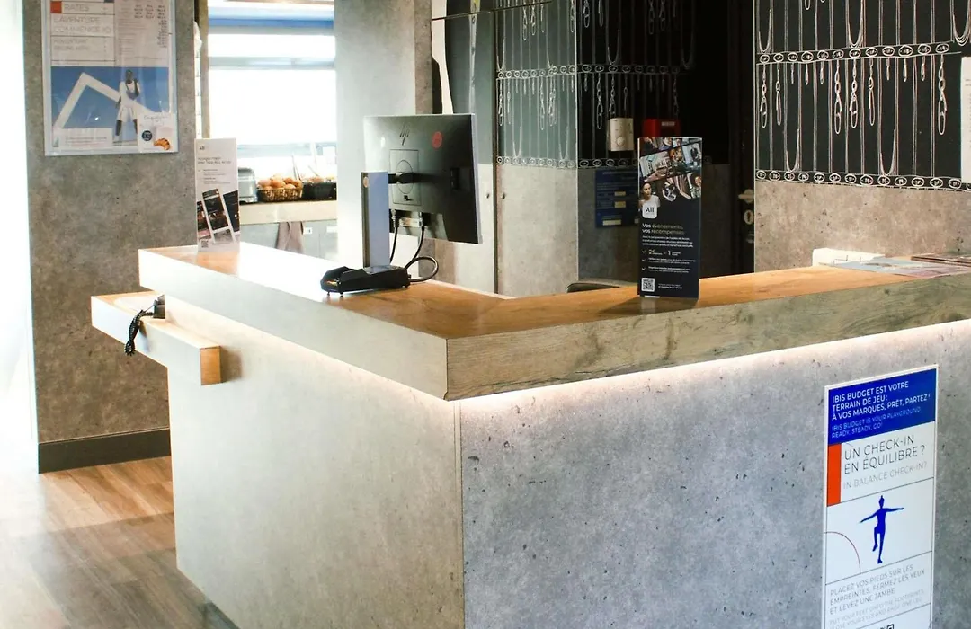 Ibis Budget Saint-Omer Centre-1