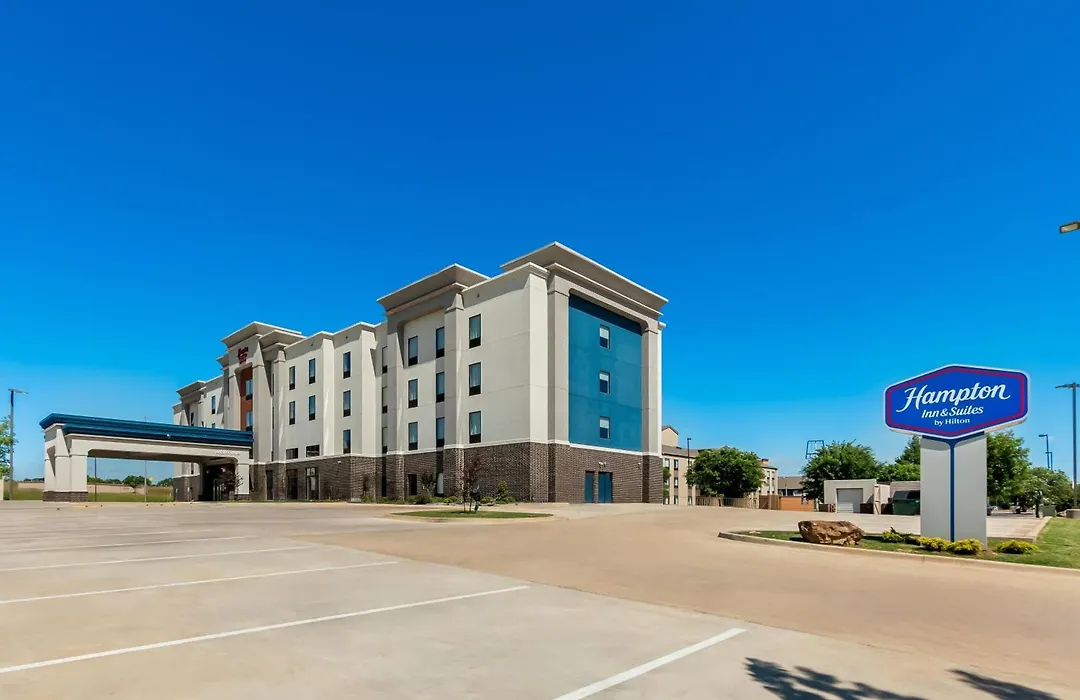 Hampton Inn And Suites Pauls Valley-1