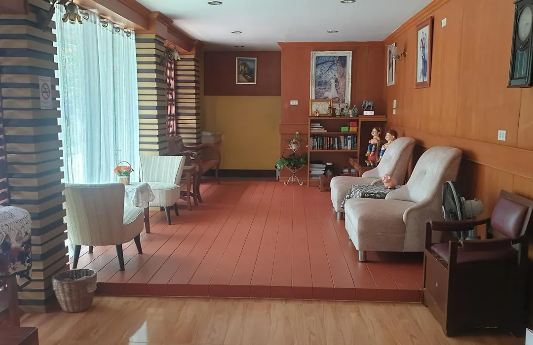 Little Guest House Hotel-1