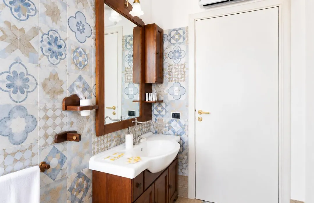 B&B TORRE AZUL FRONTEMARE - Bisceglie-1